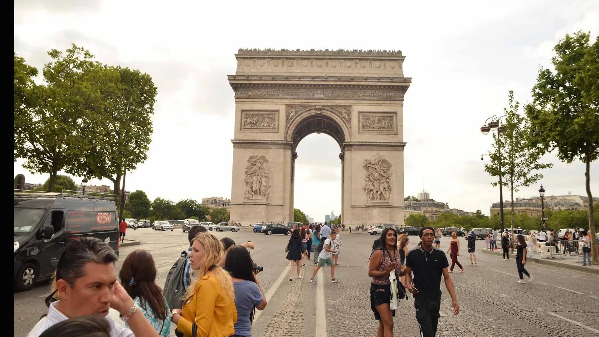 Champs Elysees Apartment باريس